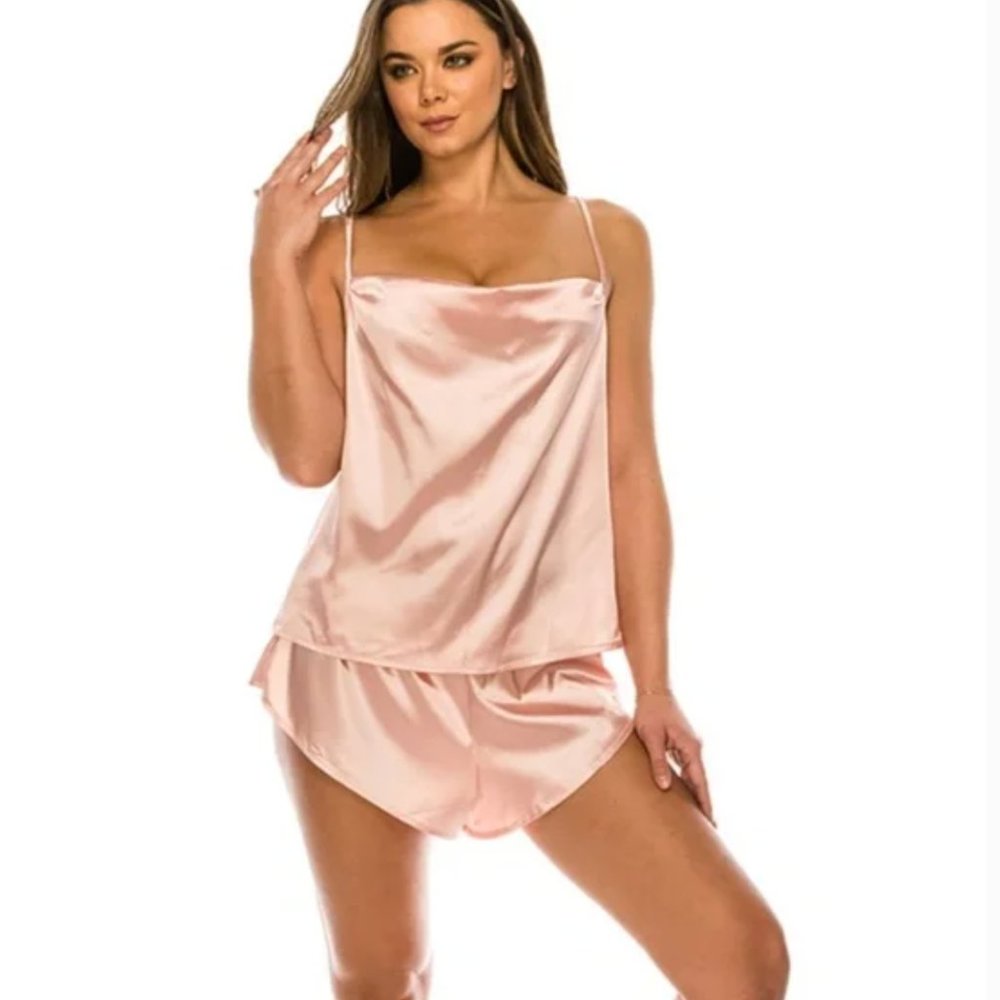📦 BOGO 📦  NWT Satin 2-Piece Lingerie Set - Picture 2 of 6